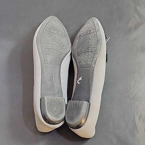 LIFETRIDE SIMPLY SUEDE TASSEL EMBELLISHMENTS POINTED TOE WOMEN"S FLAT - Picture 11 of 15